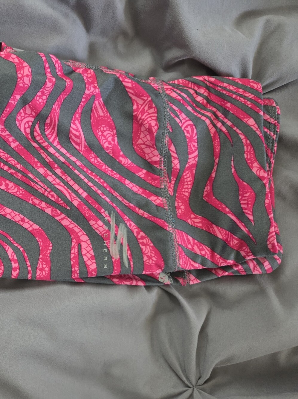 Sketchers Pink Zebra-Print Active leggins